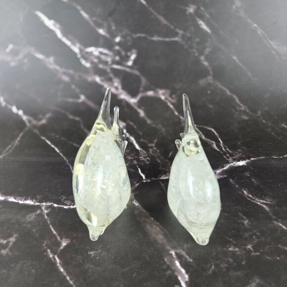 Patricia Faye Clear White Glass Fish Figurines Paperweights Set of 2 - Picture 5 of 11